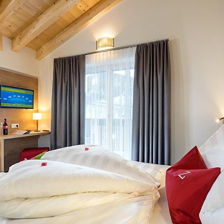 Apart Zwingerhof Ladis Phòng bức ảnh